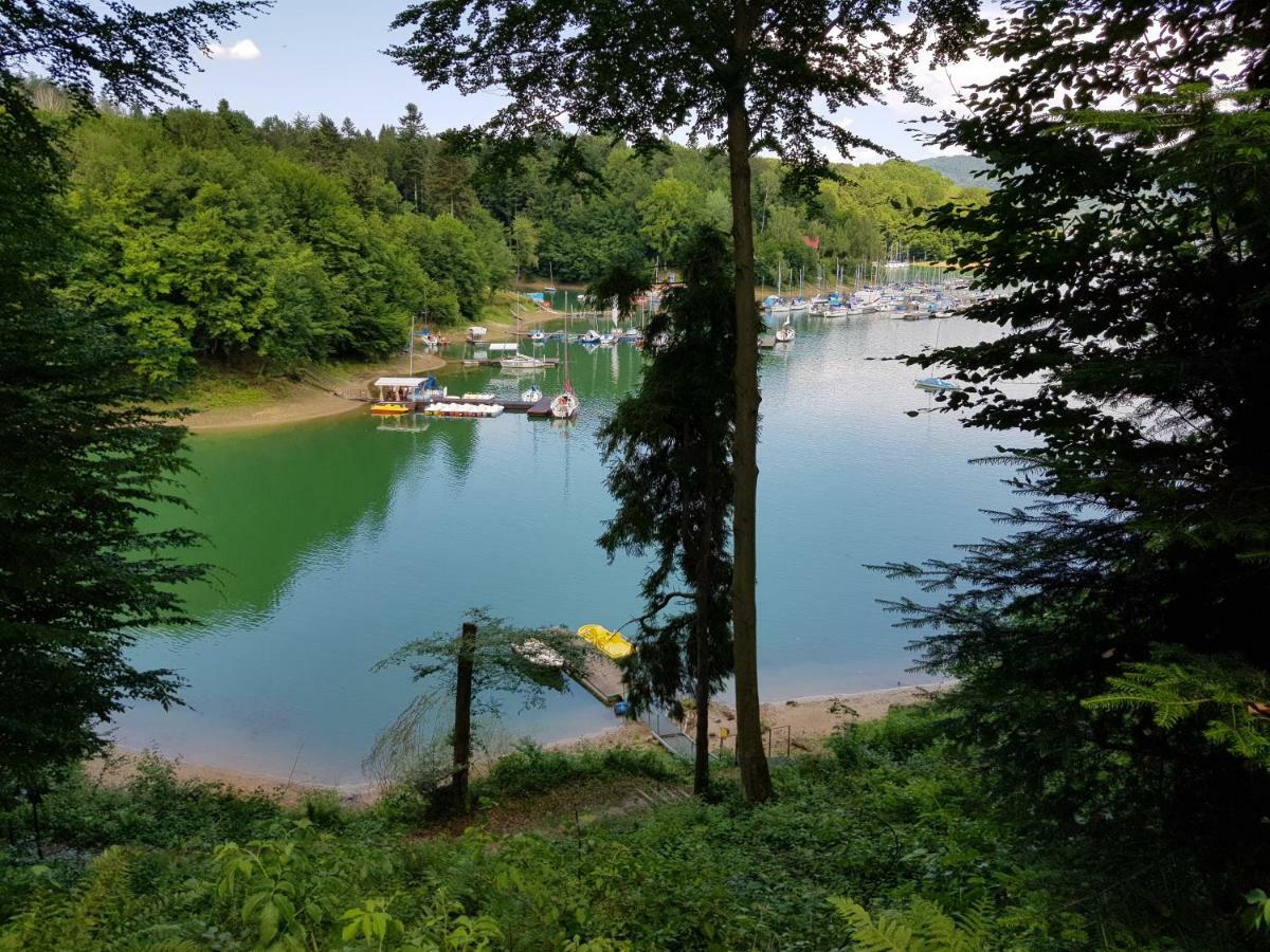 Caloroczne Domki Nad Zatoka Polańczyk Exterior foto